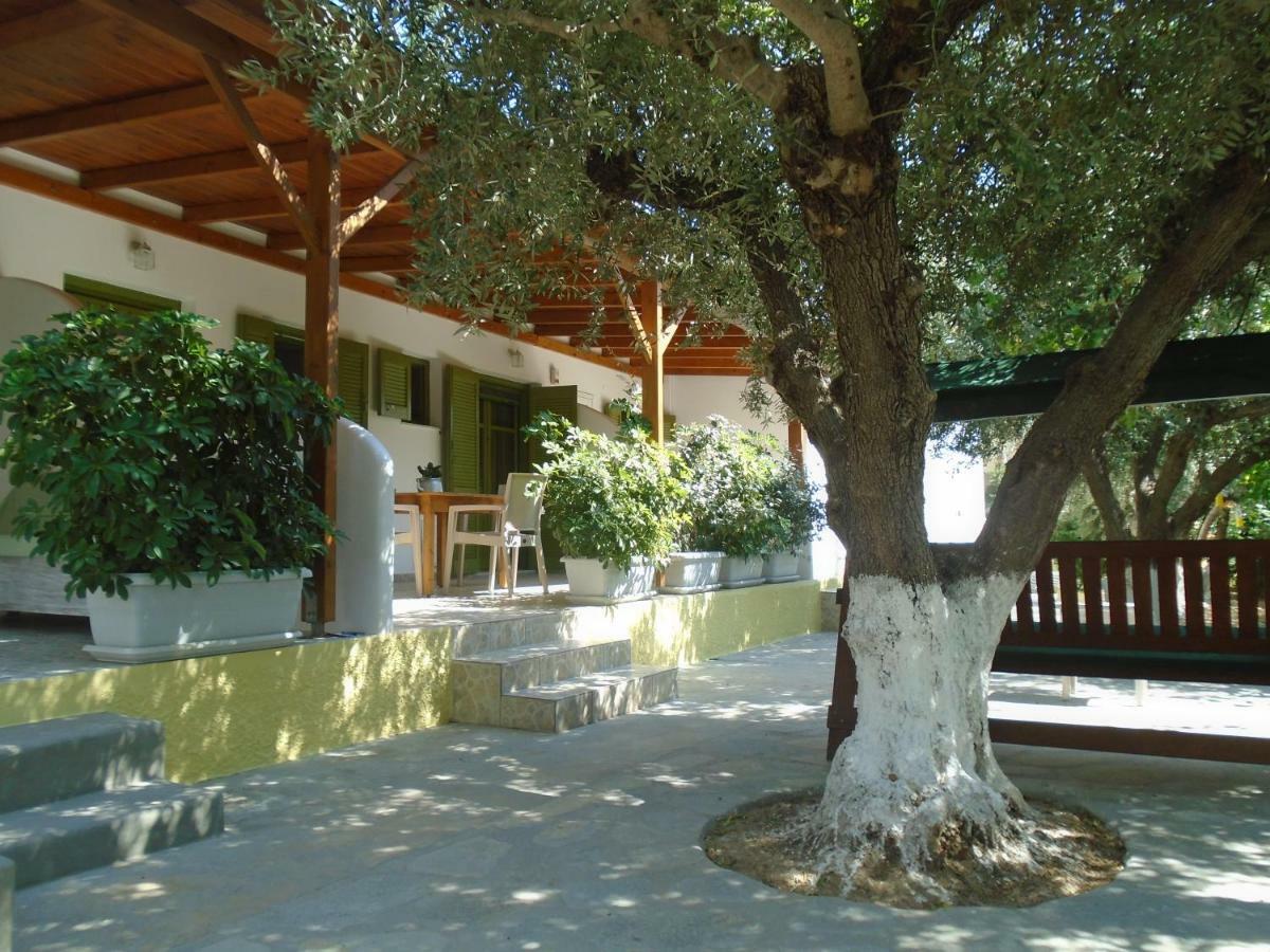 Leros Eleonas Apartments Alinda  Ngoại thất bức ảnh